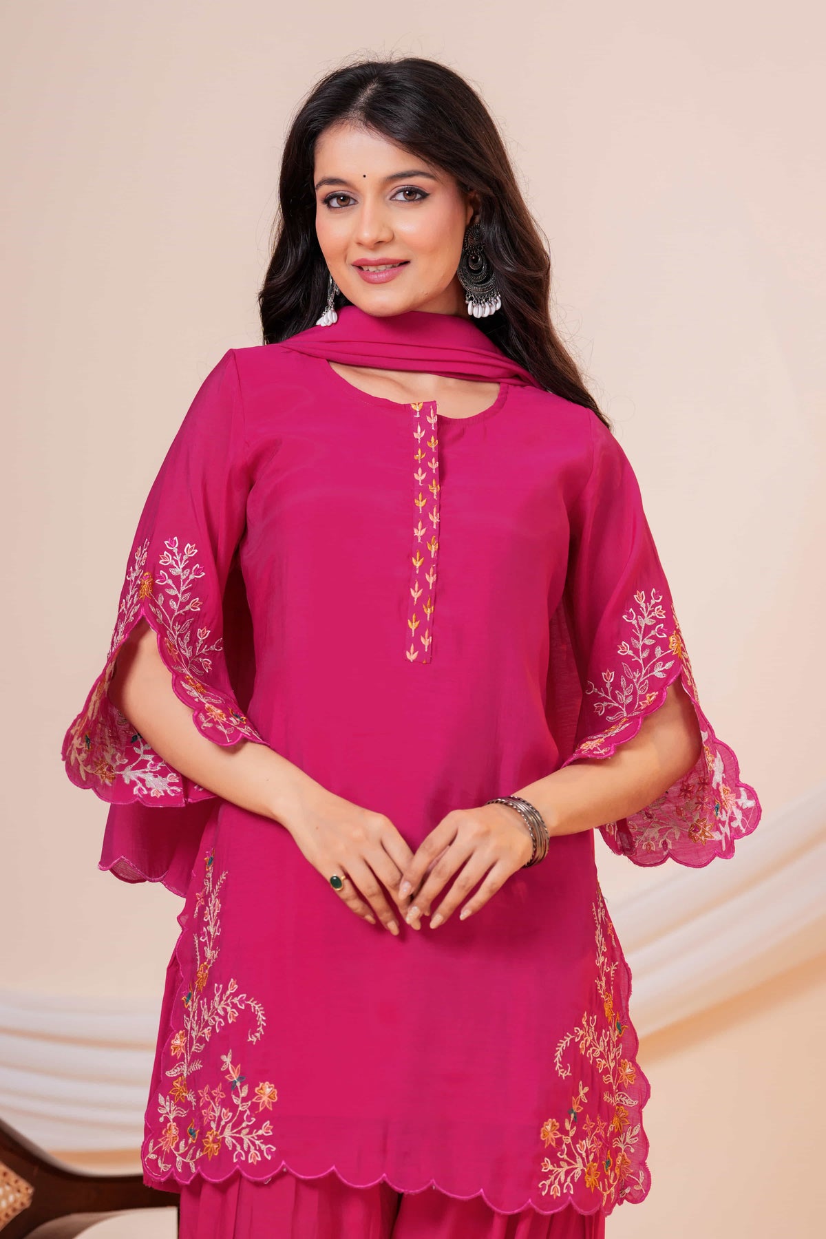 Nooraya Rani Embroidered Farshi Kurta Set