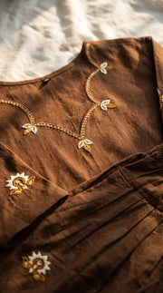 Adaa Brown Embroidered Farshi Kurta Set
