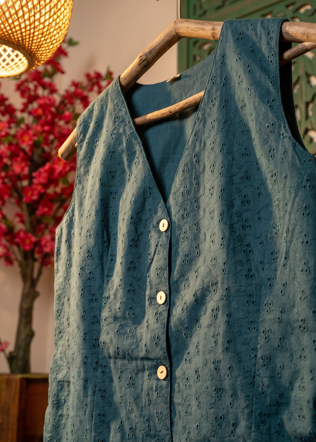 Aira Teal Schiffli Balloon Pant Co-ord Set
