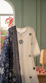 Load image into Gallery viewer, Roshini White Mirror Work Indigo Print Kurta Set