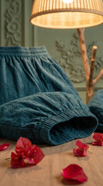 Load image into Gallery viewer, Aira Teal Schiffli Balloon Pant Co-ord Set