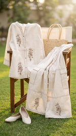 Load image into Gallery viewer, Haseen Off White Kantha Embroidered Co-ord Set