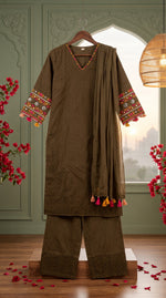 Load image into Gallery viewer, Mehr Military Green Schiffli Tassel Kurta Set