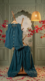 Load image into Gallery viewer, Aira Teal Schiffli Balloon Pant Co-ord Set