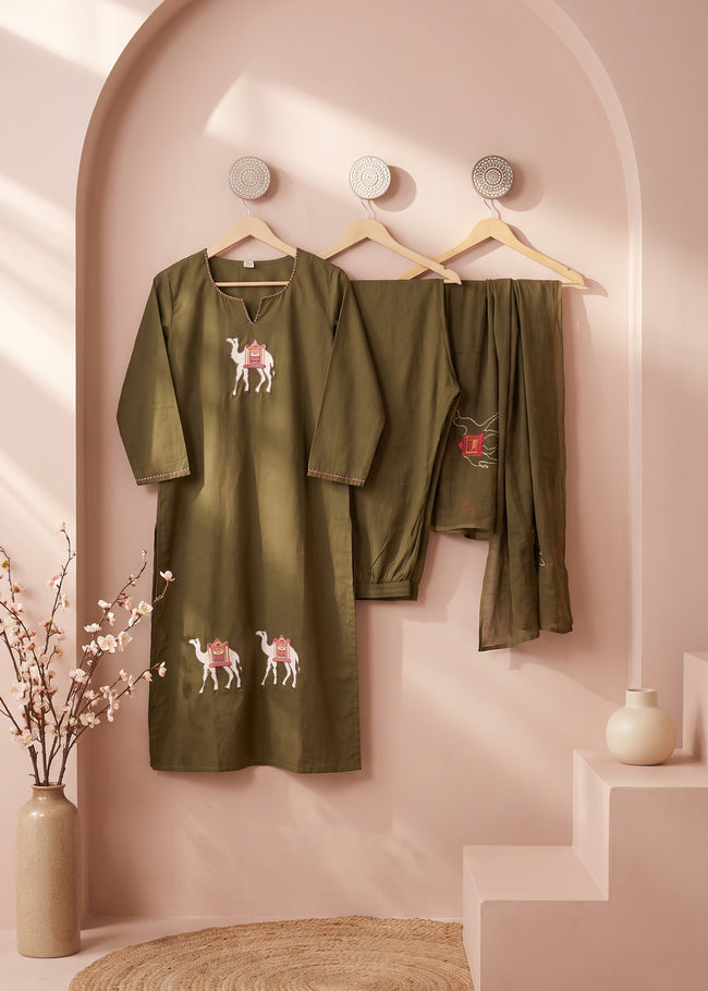 Maruva Military Green Appliqué Embroidered Kurta Set