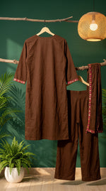 Load image into Gallery viewer, Rangrez Brown Embroidered Kurta Set
