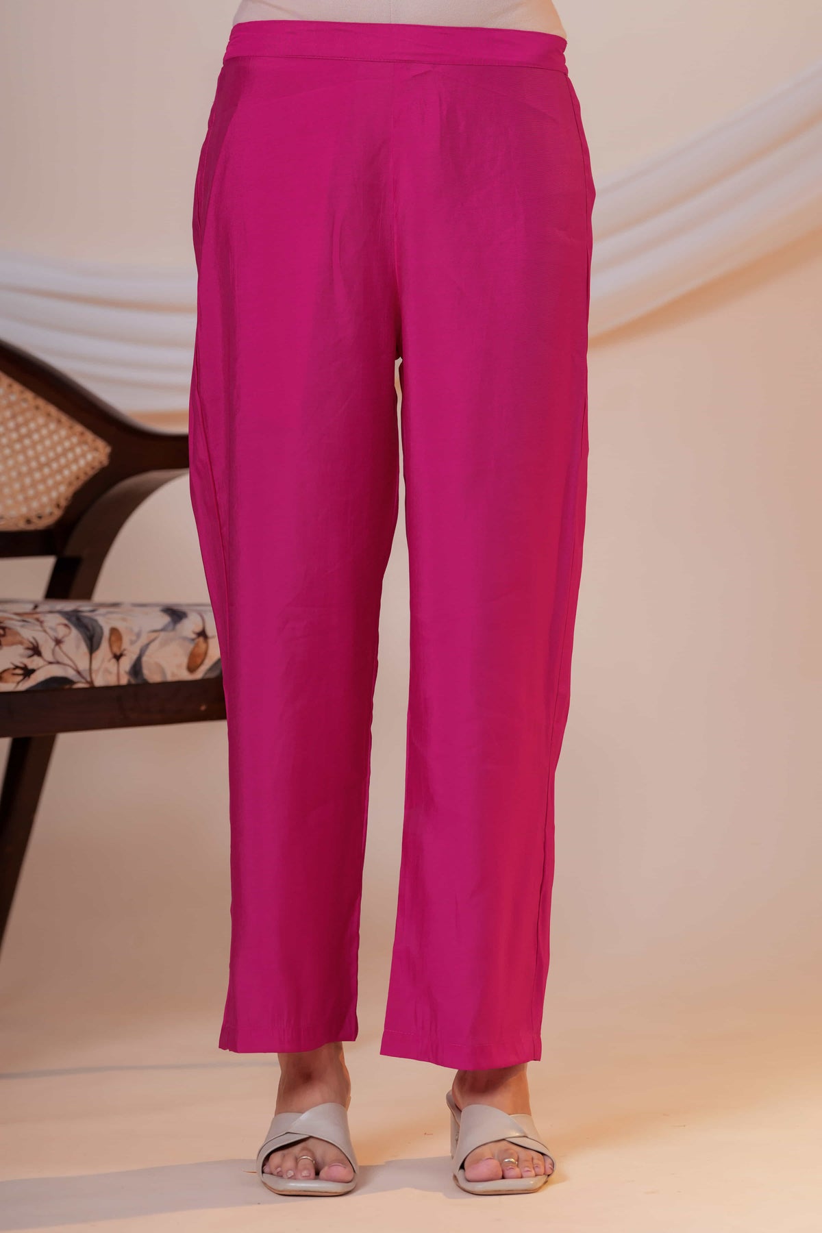 Gulnaar Onion Embroidered Collared Co-ord Set