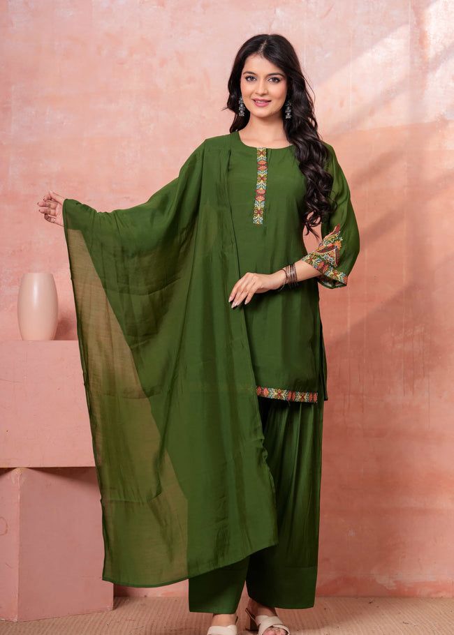 Military Green Floral Scallop Embroidered Kurta Set