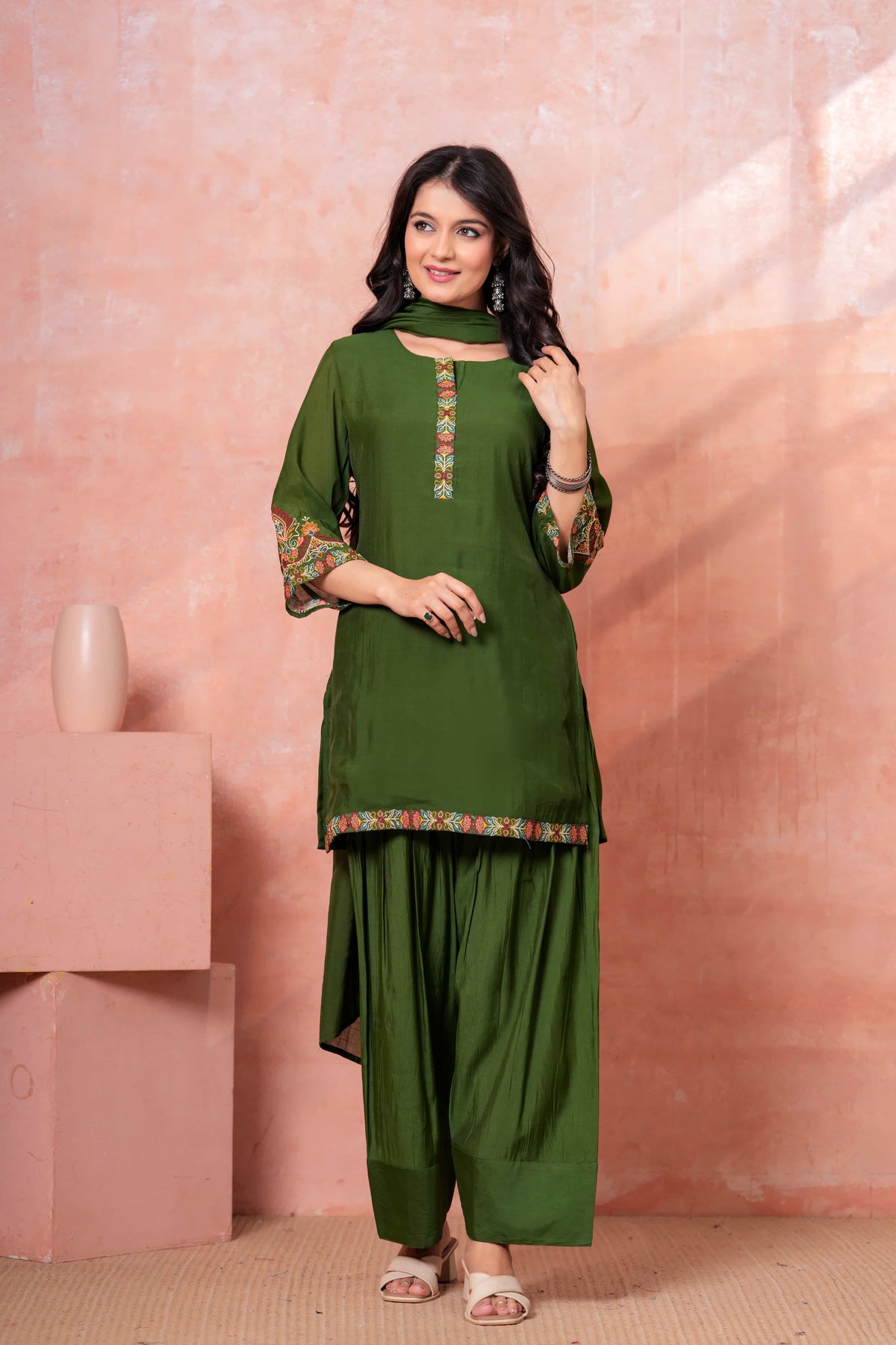 Military Green Floral Scallop Embroidered Kurta Set