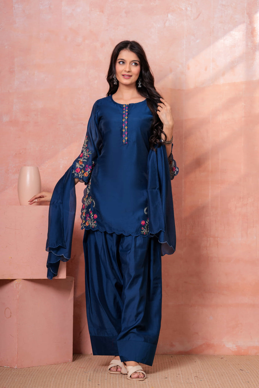 Navy Floral Scallop Embroidered Kurta Set