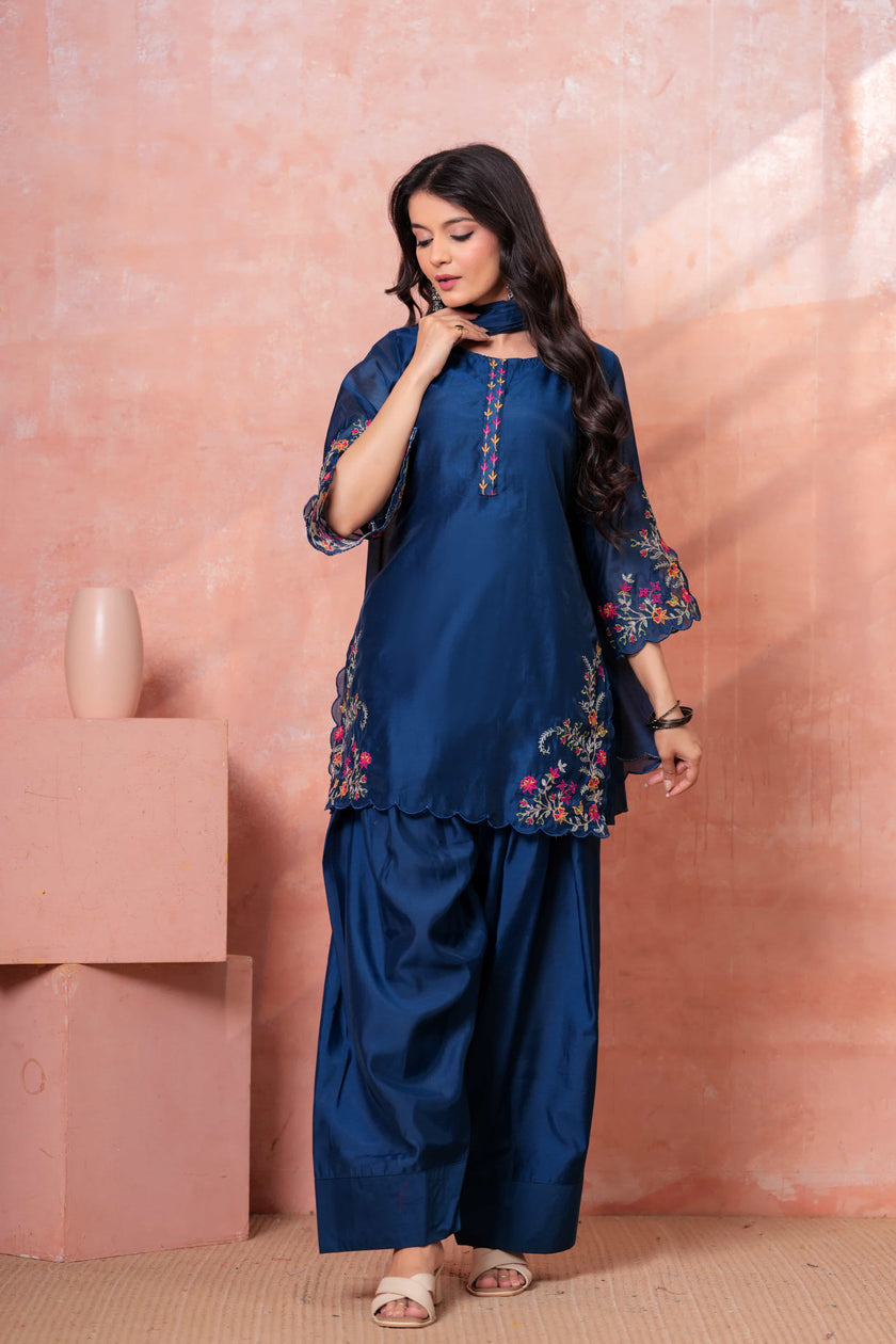 Navy Floral Scallop Embroidered Kurta Set