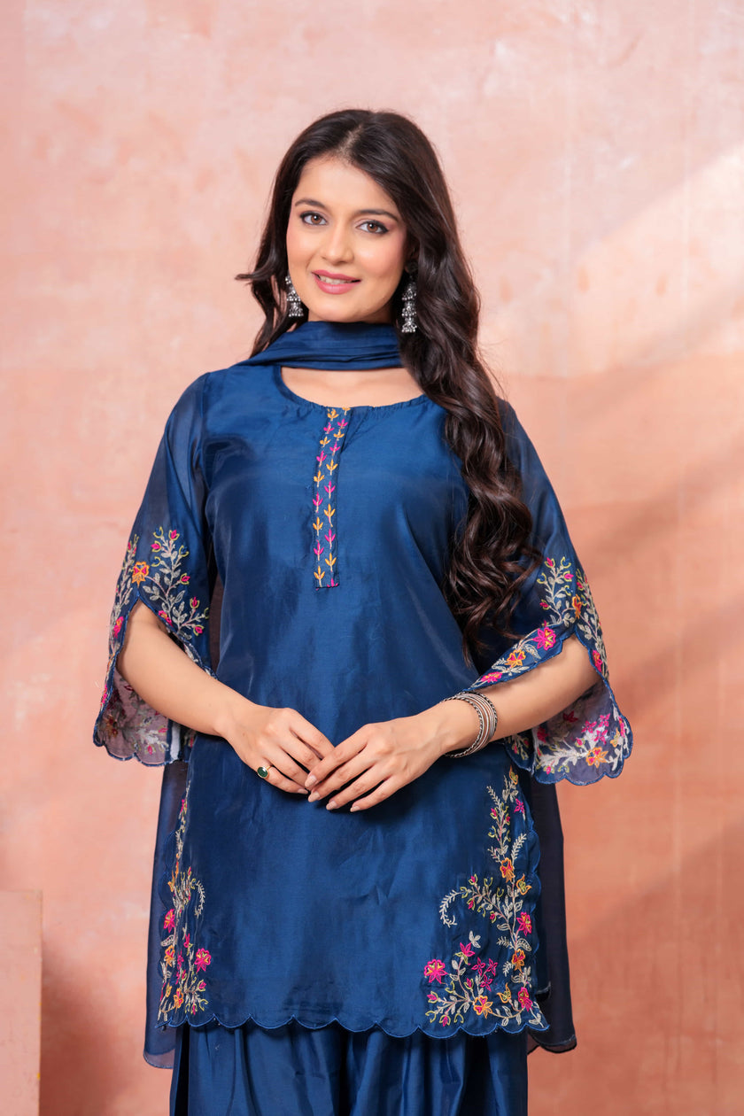 Navy Floral Scallop Embroidered Kurta Set