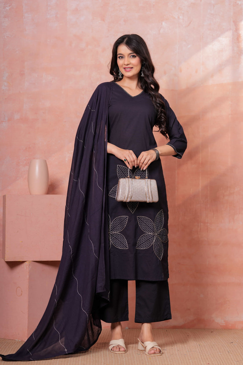 Noor-e-Gaj Black Appliqué Embroidered Kurta Set