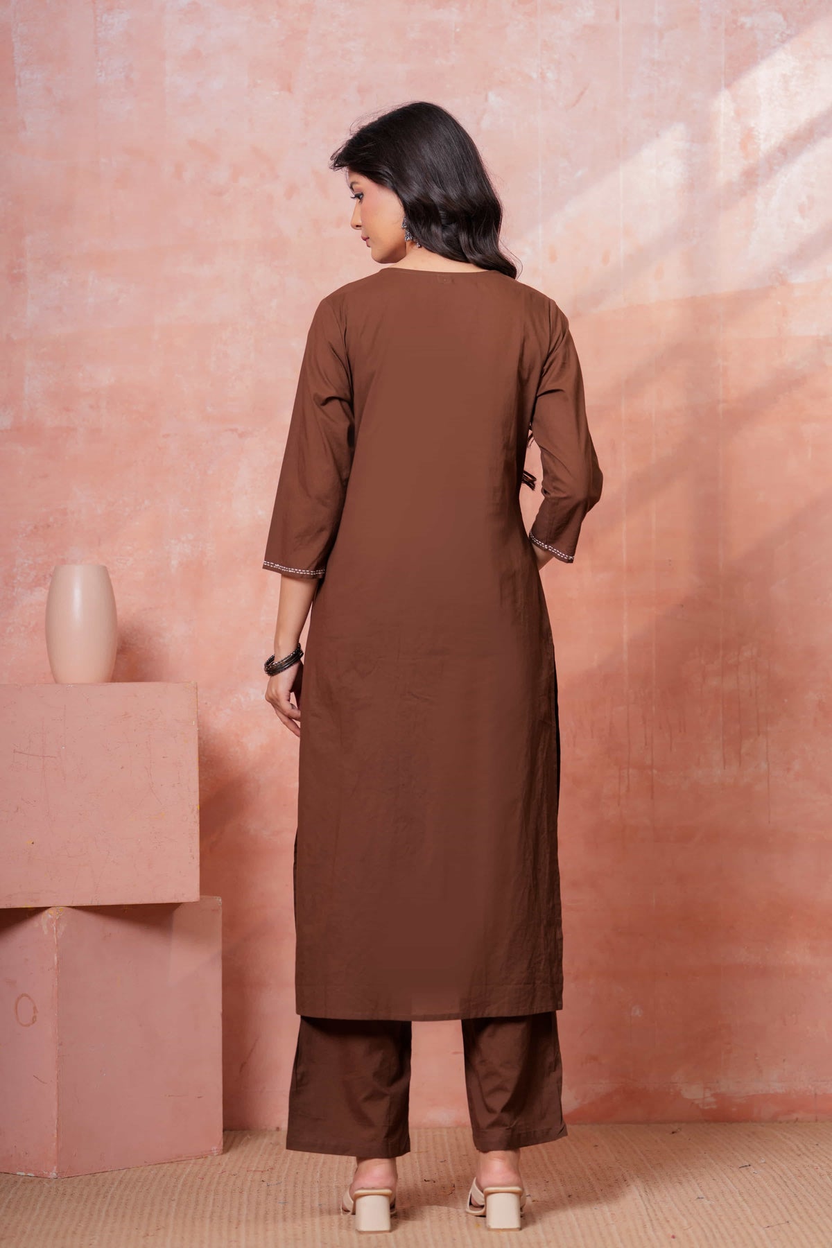 Noor-e-Gaj Brown Appliqué Embroidered Kurta Set