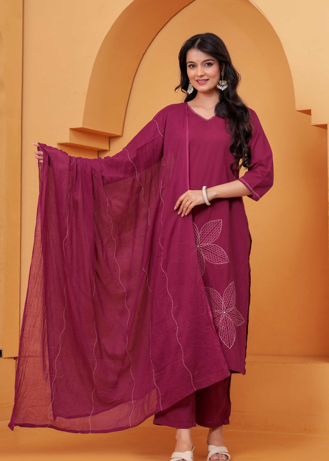 Noor-e-Gaj Wine Appliqué Embroidered Kurta Set