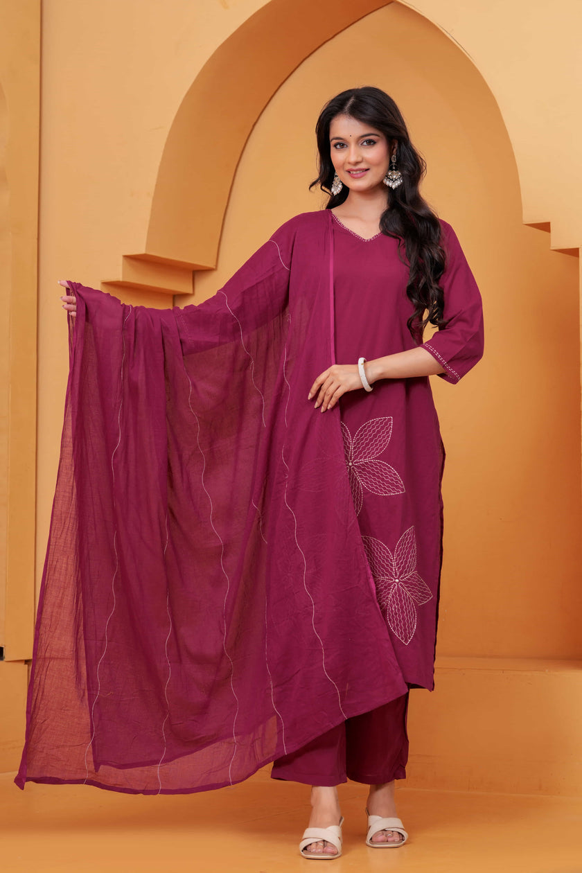 Noor-e-Gaj Wine Appliqué Embroidered Kurta Set