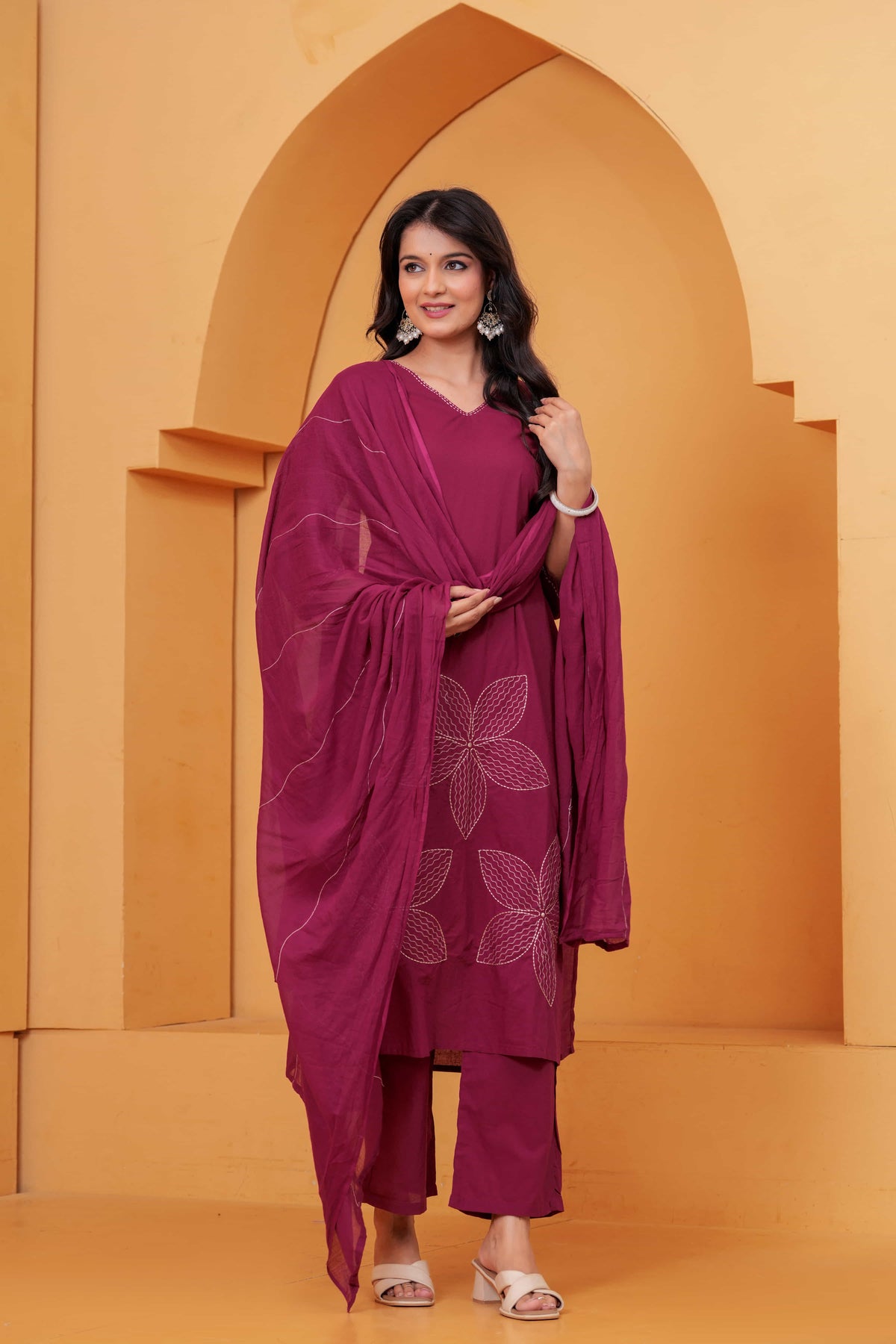Noor-e-Gaj Wine Appliqué Embroidered Kurta Set