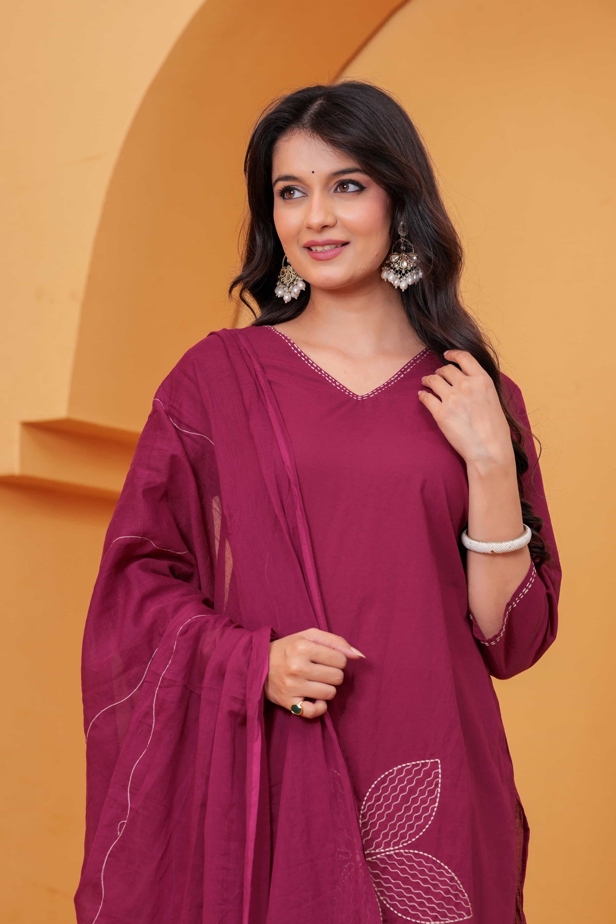 Noor-e-Gaj Wine Appliqué Embroidered Kurta Set