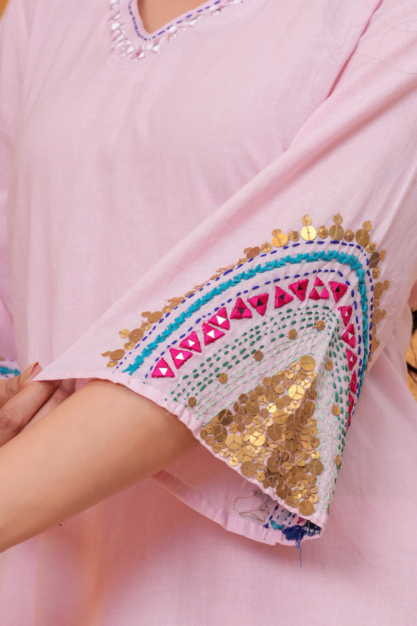 Saanjh Blush Embroidered Kurta Set